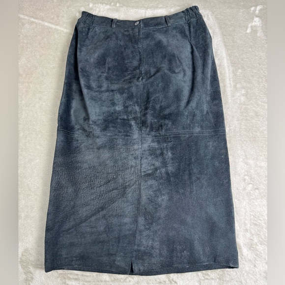 Vintage Black Leather Suede Pencil Skirt size 2/25 Chaus Straight Petite Women's - Picture 4 of 12